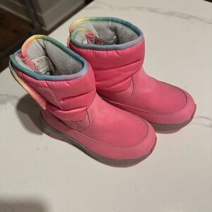Ugg Size 10 insulated weather boots